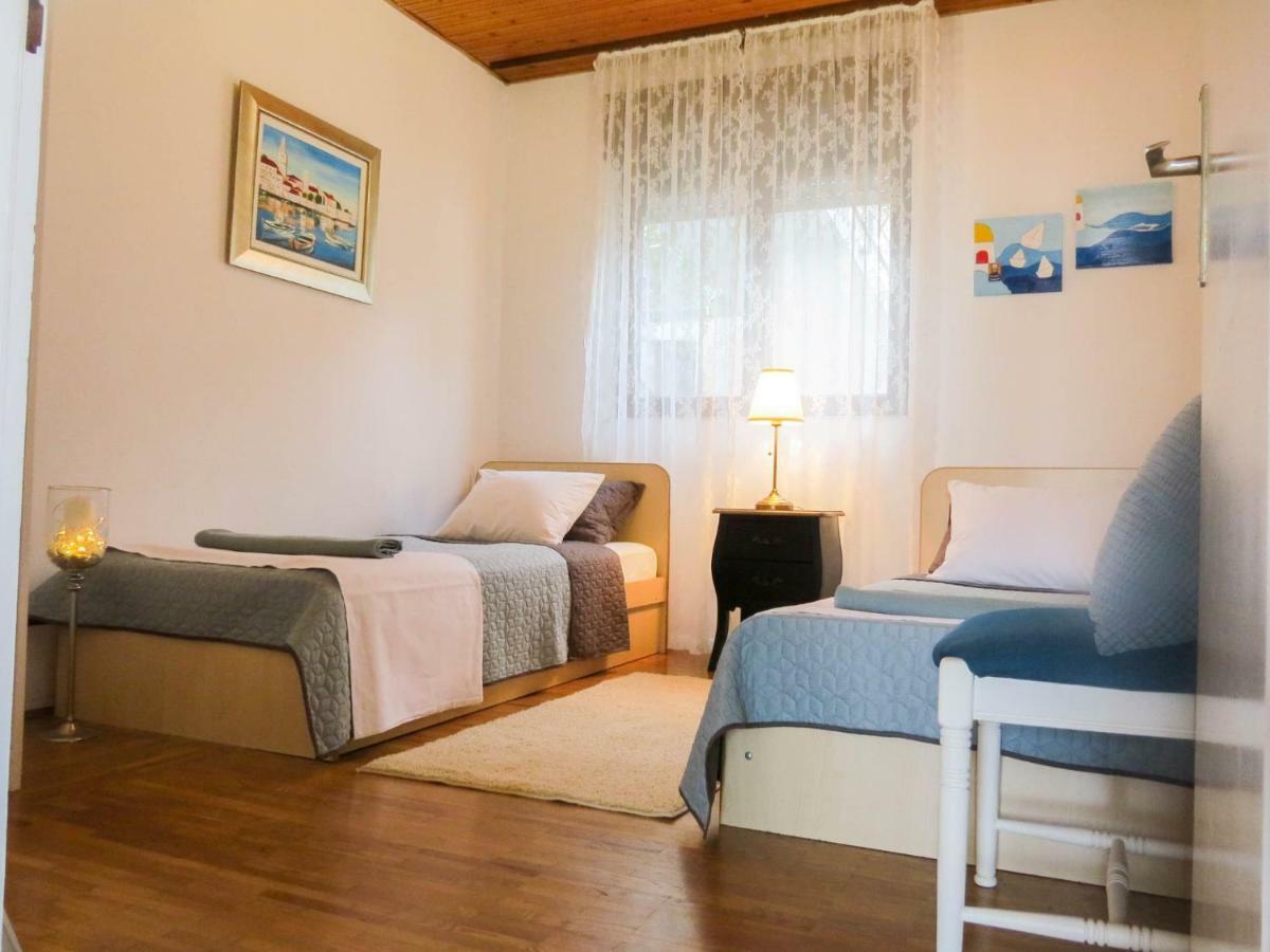 Apartments Barba Trogir Extérieur photo