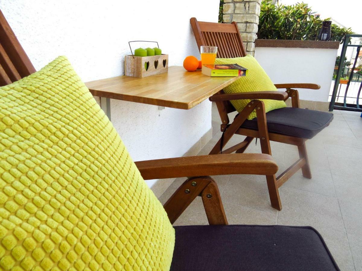 Apartments Barba Trogir Chambre photo