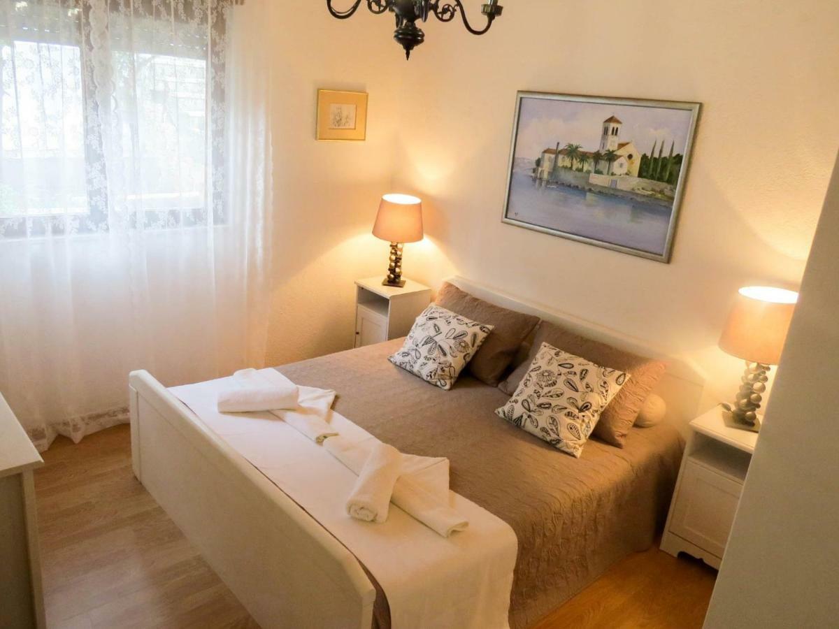 Apartments Barba Trogir Extérieur photo